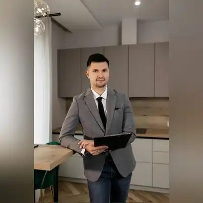 严樱宇